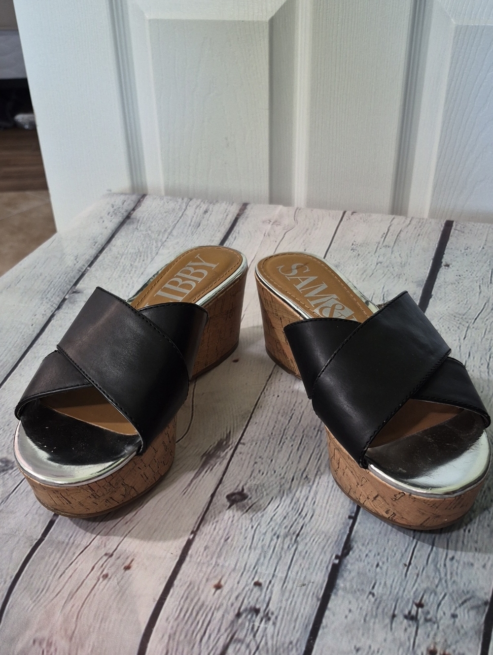 Like New Sam & Libby Black Cork Wedge Slide Sandals with Silver Toe Size 7.5